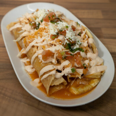 Tacos de pollo con tajadas (2Uds)