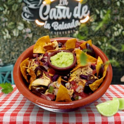 Nachos de pollo o ternera